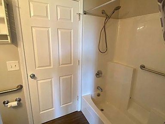 Panama City, Florida 32401, 3 Bedrooms Bedrooms, ,2 BathroomsBathrooms,Residential,For Sale,Mercedes,863919