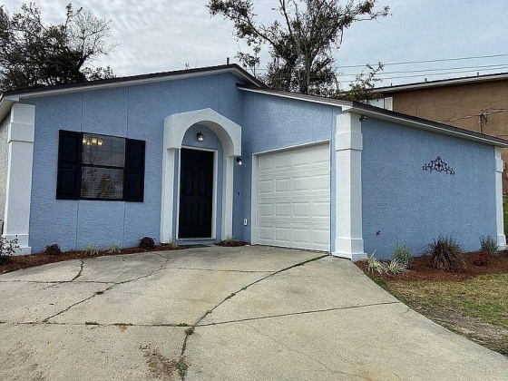Panama City, Florida 32401, 3 Bedrooms Bedrooms, ,2 BathroomsBathrooms,Residential,For Sale,Mercedes,863919