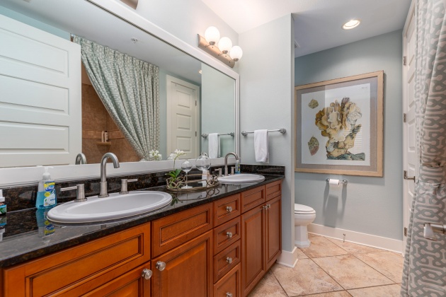 Destin, Florida 32541, 2 Bedrooms Bedrooms, ,2 BathroomsBathrooms,Residential,For Sale,Durango,866410