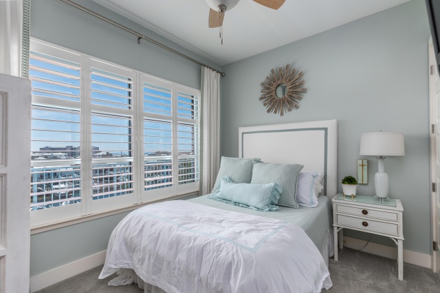 Destin, Florida 32541, 2 Bedrooms Bedrooms, ,2 BathroomsBathrooms,Residential,For Sale,Durango,866410