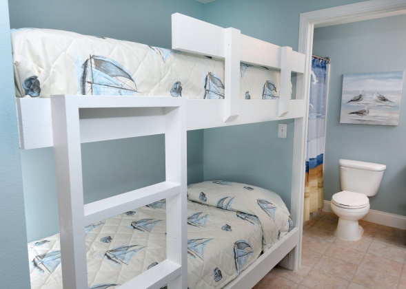 Panama City Beach, Florida 32408, 3 Bedrooms Bedrooms, ,3 BathroomsBathrooms,Residential,For Sale,Thomas,866439