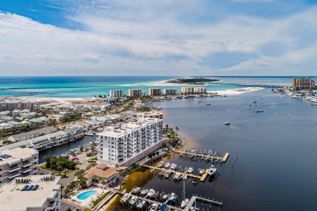 Destin, Florida 32541, 3 Bedrooms Bedrooms, ,4 BathroomsBathrooms,Residential,For Sale,Durango,866126