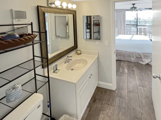 Destin, Florida 32541, 1 Bedroom Bedrooms, ,1 BathroomBathrooms,Residential,For Sale,US-98,866483