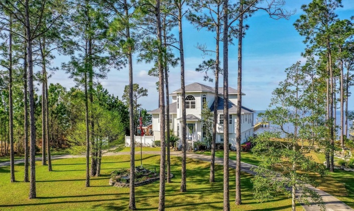 Freeport, Florida 32439, 4 Bedrooms Bedrooms, ,3 BathroomsBathrooms,Residential,For Sale,Sunset Harbour,865363