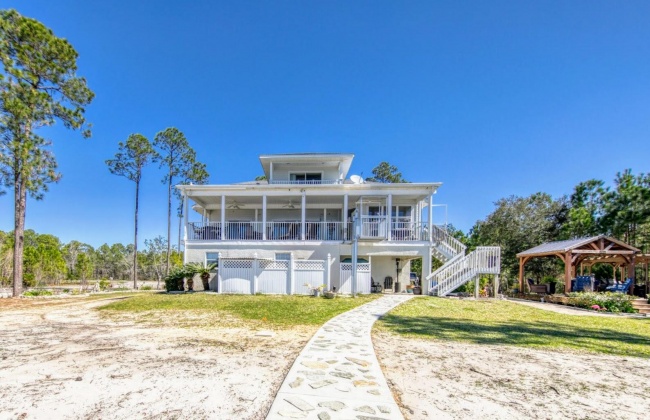 Freeport, Florida 32439, 4 Bedrooms Bedrooms, ,3 BathroomsBathrooms,Residential,For Sale,Sunset Harbour,865363