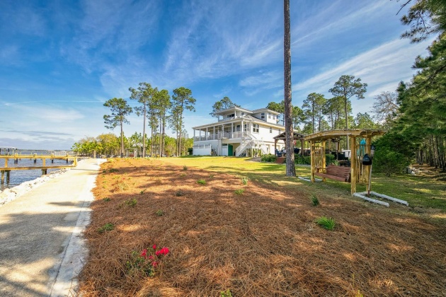 Freeport, Florida 32439, 4 Bedrooms Bedrooms, ,3 BathroomsBathrooms,Residential,For Sale,Sunset Harbour,865363