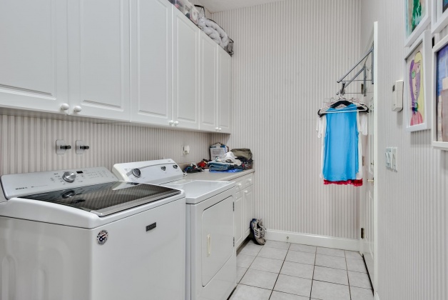 Destin, Florida 32541, 4 Bedrooms Bedrooms, ,2 BathroomsBathrooms,Residential,For Sale,Matties,866466