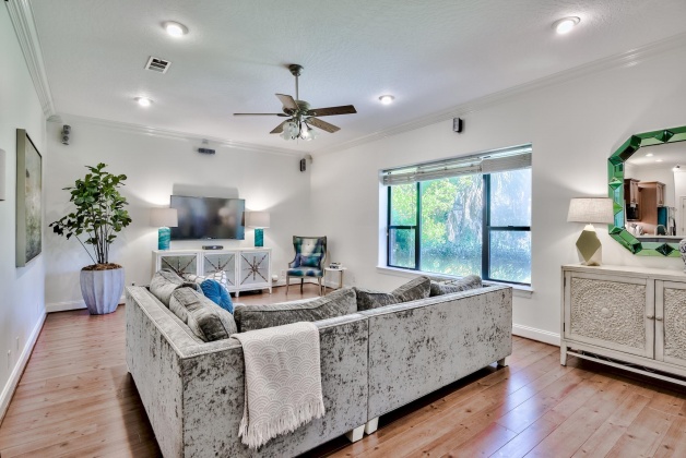 Destin, Florida 32541, 4 Bedrooms Bedrooms, ,2 BathroomsBathrooms,Residential,For Sale,Matties,866466