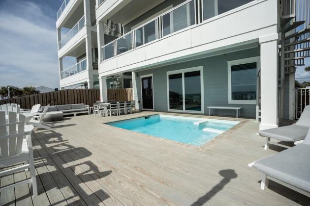 Panama City Beach, Florida 32413, 9 Bedrooms Bedrooms, ,10 BathroomsBathrooms,Residential,For Sale,Front Beach,866571