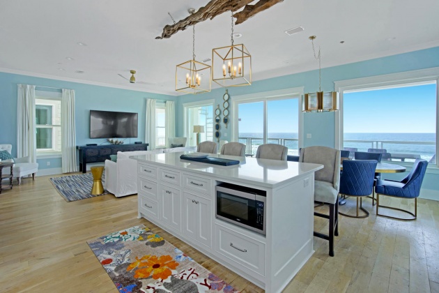 Panama City Beach, Florida 32413, 9 Bedrooms Bedrooms, ,10 BathroomsBathrooms,Residential,For Sale,Front Beach,866571