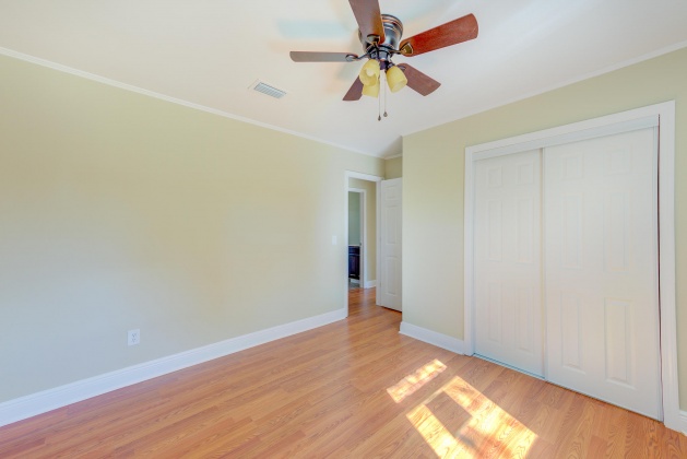 Defuniak Springs, Florida 32433, 3 Bedrooms Bedrooms, ,1 BathroomBathrooms,Residential,For Sale,First,866569