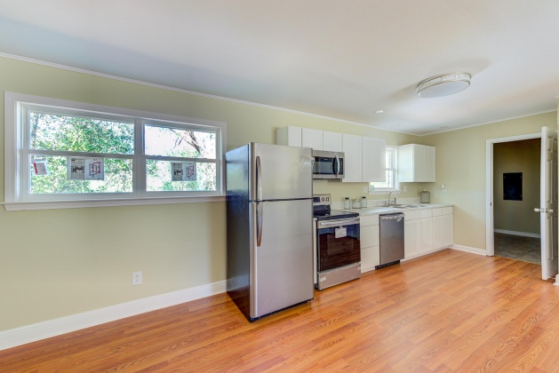Defuniak Springs, Florida 32433, 3 Bedrooms Bedrooms, ,1 BathroomBathrooms,Residential,For Sale,First,866569