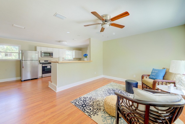 Defuniak Springs, Florida 32433, 3 Bedrooms Bedrooms, ,1 BathroomBathrooms,Residential,For Sale,First,866569
