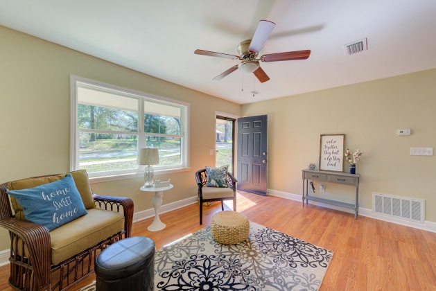 Defuniak Springs, Florida 32433, 3 Bedrooms Bedrooms, ,1 BathroomBathrooms,Residential,For Sale,First,866569