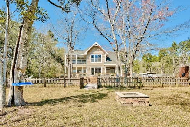 Freeport, Florida 32439, 3 Bedrooms Bedrooms, ,2 BathroomsBathrooms,Residential,For Sale,Bayou Forest,866751