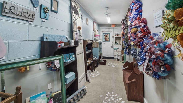 Defuniak Springs, Florida 32433, ,Commercial for Sale,For Sale,US Hwy 90 W,851931