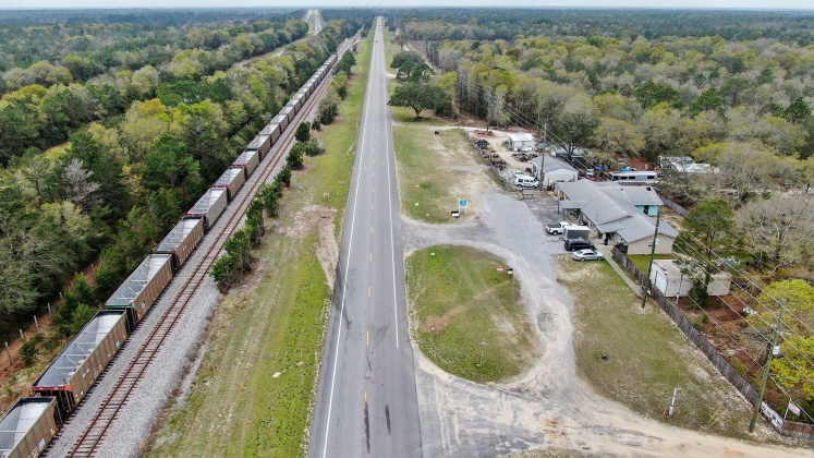 Defuniak Springs, Florida 32433, ,Commercial for Sale,For Sale,US Hwy 90 W,851931