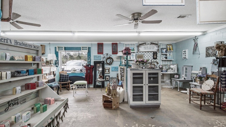 Defuniak Springs, Florida 32433, ,Commercial for Sale,For Sale,US Hwy 90 W,851931