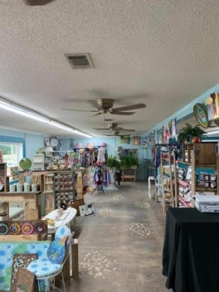Defuniak Springs, Florida 32433, 1 Bedroom Bedrooms, ,2 BathroomsBathrooms,Residential,For Sale,Us Hwy 90 W,852441