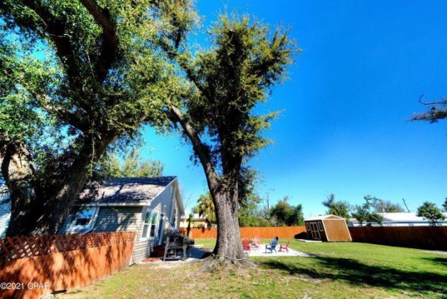 Panama City, Florida 32401, 3 Bedrooms Bedrooms, ,2 BathroomsBathrooms,Residential,For Sale,East,867079