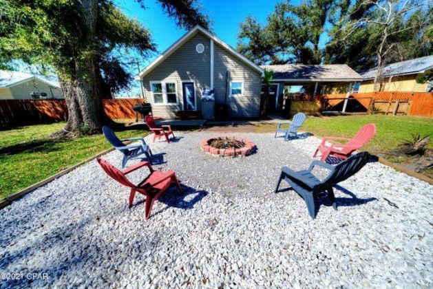 Panama City, Florida 32401, 3 Bedrooms Bedrooms, ,2 BathroomsBathrooms,Residential,For Sale,East,867079