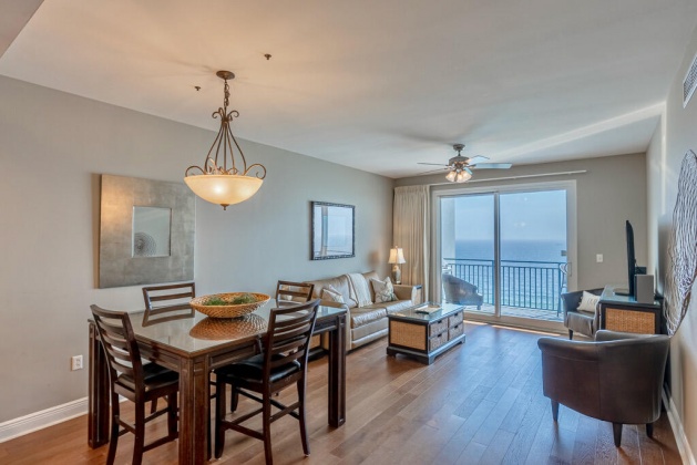 Panama City Beach, Florida 32413, 2 Bedrooms Bedrooms, ,2 BathroomsBathrooms,Residential,For Sale,Front Beach,867115