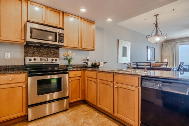 Panama City Beach, Florida 32413, 2 Bedrooms Bedrooms, ,2 BathroomsBathrooms,Residential,For Sale,Front Beach,867115