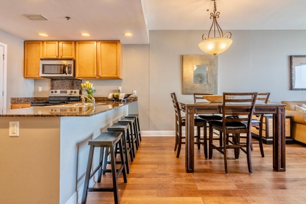 Panama City Beach, Florida 32413, 2 Bedrooms Bedrooms, ,2 BathroomsBathrooms,Residential,For Sale,Front Beach,867115