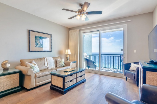Panama City Beach, Florida 32413, 2 Bedrooms Bedrooms, ,2 BathroomsBathrooms,Residential,For Sale,Front Beach,867115