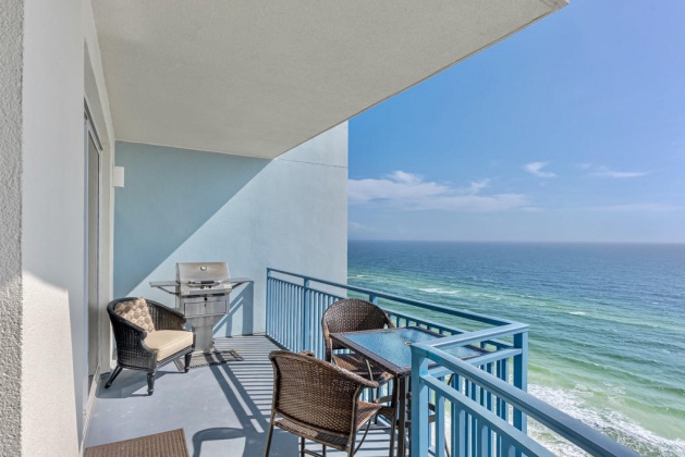 Panama City Beach, Florida 32413, 2 Bedrooms Bedrooms, ,2 BathroomsBathrooms,Residential,For Sale,Front Beach,867115