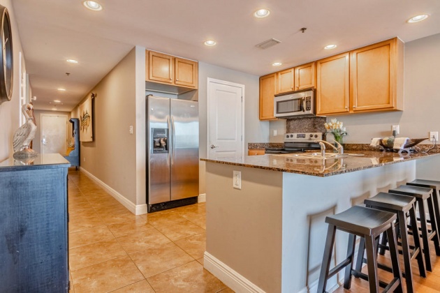 Panama City Beach, Florida 32413, 2 Bedrooms Bedrooms, ,2 BathroomsBathrooms,Residential,For Sale,Front Beach,867115