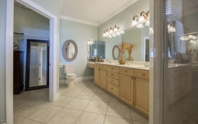 Panama City Beach, Florida 32413, 5 Bedrooms Bedrooms, ,5 BathroomsBathrooms,Residential,For Sale,Front Beach,867292