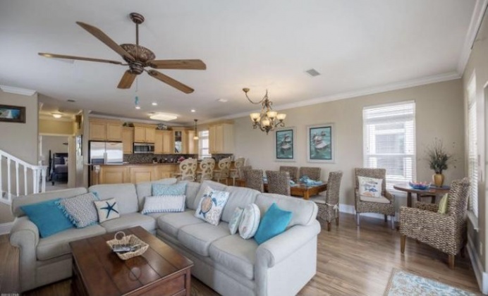 Panama City Beach, Florida 32413, 5 Bedrooms Bedrooms, ,5 BathroomsBathrooms,Residential,For Sale,Front Beach,867292