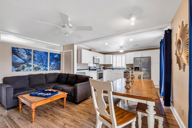 Miramar Beach, Florida 32550, 6 Bedrooms Bedrooms, ,4 BathroomsBathrooms,Residential,For Sale,Daytona,867368