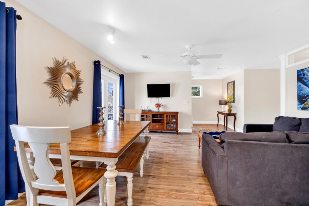 Miramar Beach, Florida 32550, 6 Bedrooms Bedrooms, ,4 BathroomsBathrooms,Residential,For Sale,Daytona,867368