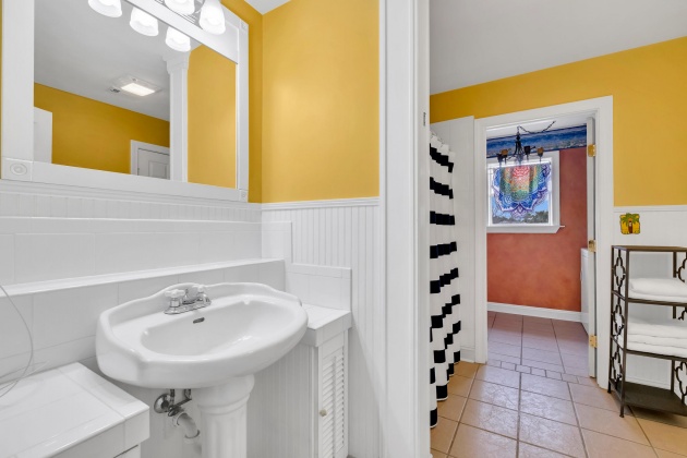 Miramar Beach, Florida 32550, 6 Bedrooms Bedrooms, ,4 BathroomsBathrooms,Residential,For Sale,Daytona,867368