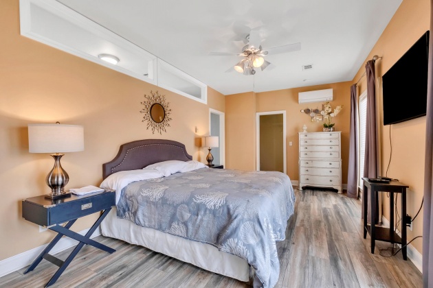 Miramar Beach, Florida 32550, 6 Bedrooms Bedrooms, ,4 BathroomsBathrooms,Residential,For Sale,Daytona,867368