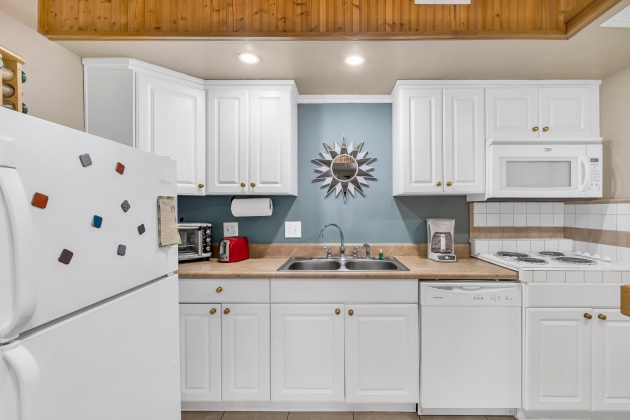 Miramar Beach, Florida 32550, 6 Bedrooms Bedrooms, ,4 BathroomsBathrooms,Residential,For Sale,Daytona,867368