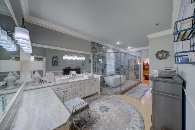 Panama City, Florida 32408, 4 Bedrooms Bedrooms, ,4 BathroomsBathrooms,Residential,For Sale,Marlin,867432