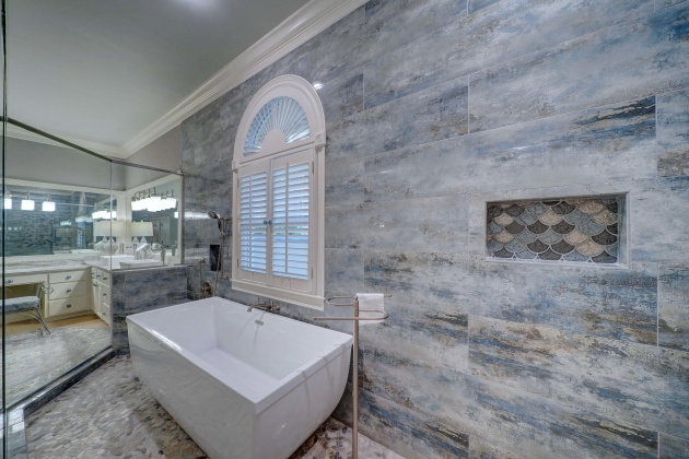 Panama City, Florida 32408, 4 Bedrooms Bedrooms, ,4 BathroomsBathrooms,Residential,For Sale,Marlin,867432