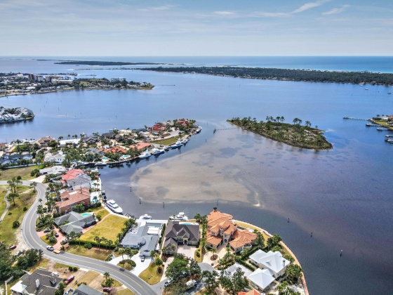 Panama City, Florida 32408, 4 Bedrooms Bedrooms, ,4 BathroomsBathrooms,Residential,For Sale,Marlin,867432