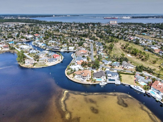 Panama City, Florida 32408, 4 Bedrooms Bedrooms, ,4 BathroomsBathrooms,Residential,For Sale,Marlin,867432