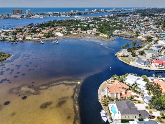 Panama City, Florida 32408, 4 Bedrooms Bedrooms, ,4 BathroomsBathrooms,Residential,For Sale,Marlin,867432