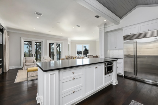 Panama City, Florida 32401, 6 Bedrooms Bedrooms, ,6 BathroomsBathrooms,Residential,For Sale,Cove Terrace,867434