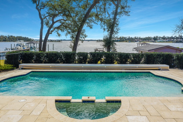 Panama City, Florida 32401, 6 Bedrooms Bedrooms, ,6 BathroomsBathrooms,Residential,For Sale,Cove Terrace,867434