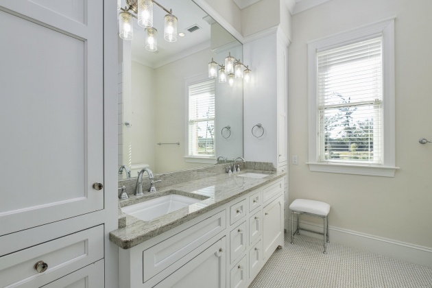 Panama City, Florida 32401, 6 Bedrooms Bedrooms, ,6 BathroomsBathrooms,Residential,For Sale,Cove Terrace,867434