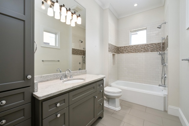 Panama City, Florida 32401, 6 Bedrooms Bedrooms, ,6 BathroomsBathrooms,Residential,For Sale,Cove Terrace,867434