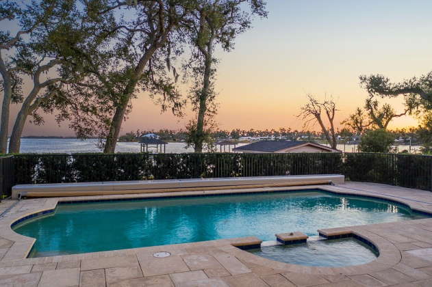 Panama City, Florida 32401, 6 Bedrooms Bedrooms, ,6 BathroomsBathrooms,Residential,For Sale,Cove Terrace,867434