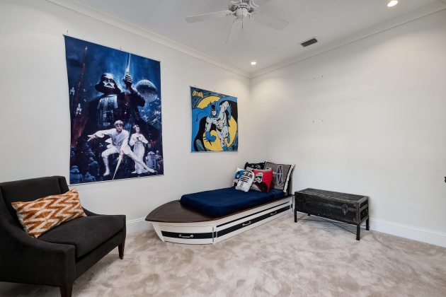 Panama City, Florida 32401, 6 Bedrooms Bedrooms, ,6 BathroomsBathrooms,Residential,For Sale,Cove Terrace,867434