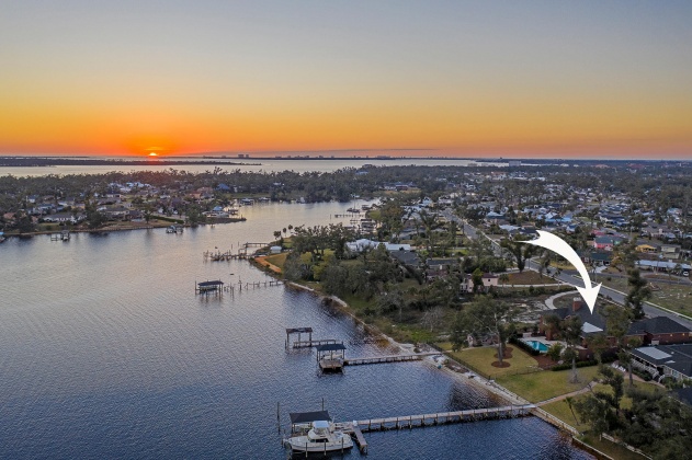 Panama City, Florida 32401, 6 Bedrooms Bedrooms, ,6 BathroomsBathrooms,Residential,For Sale,Cove Terrace,867434